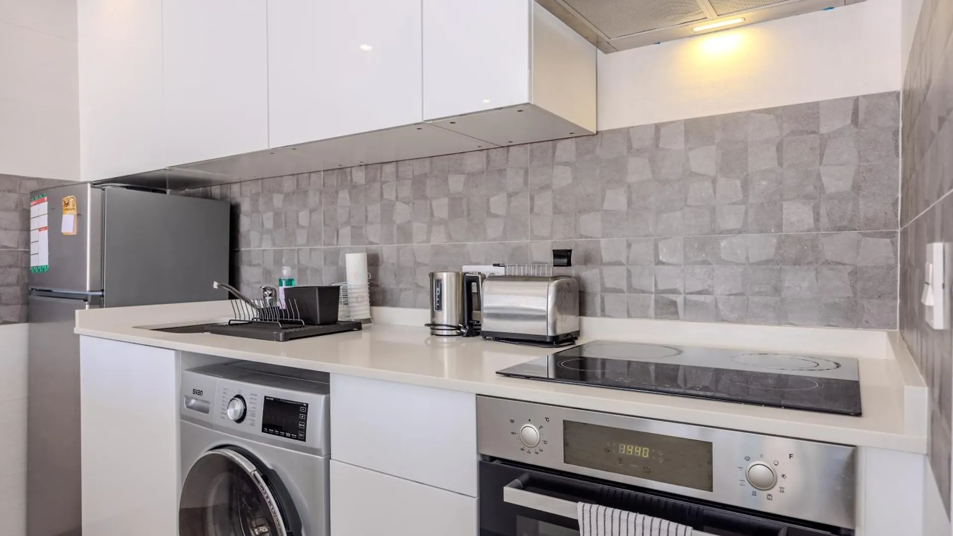 Sea Breeze Two Bedroom Apartment 科斯塔特吉塞 西班牙